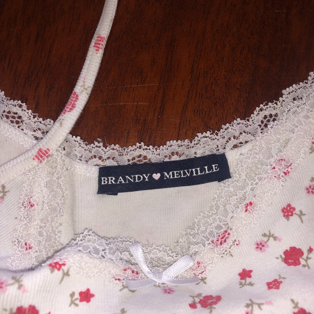 Brandy Melville Lace Floral Skylar Tank